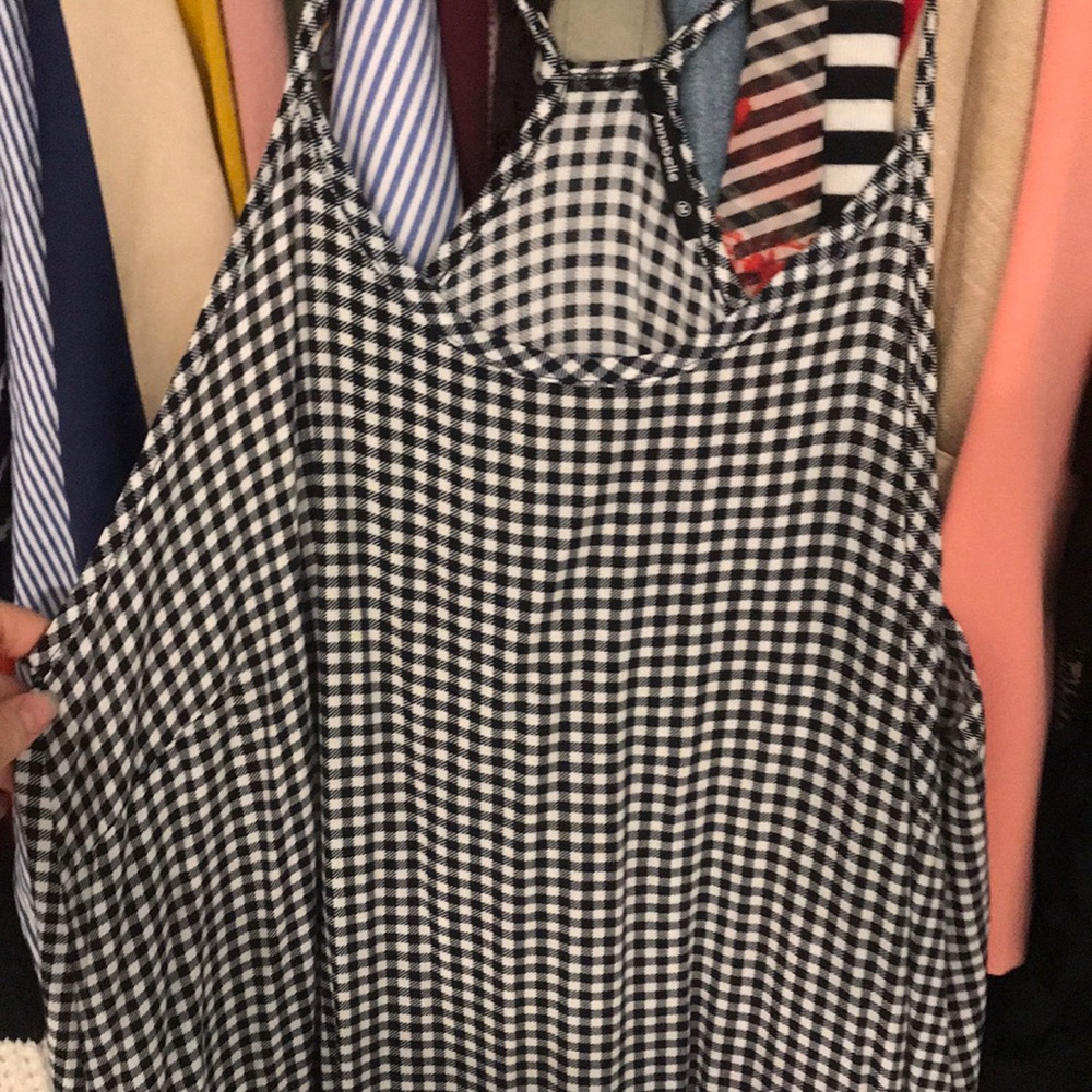 Dress - Picture 2 of 5
